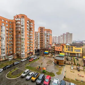 Апартаменты комфортная двухкомнатная возле метро академгородок, Киев
